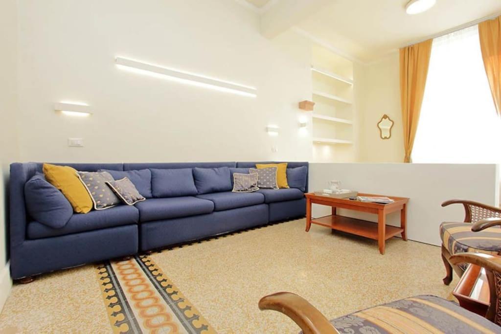 Elegant Apartment In The Heart Of Rome-Navona Area Exteriör bild